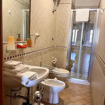 Note Sulla Piazza 4*