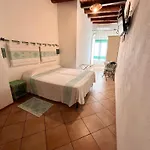 Note Sulla Piazza Bed and Breakfast 3*