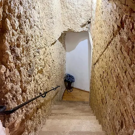 Note Sulla Piazza Cagliari