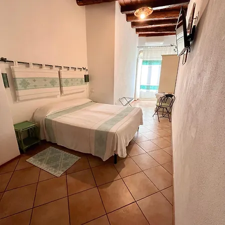 Note Sulla Piazza Bed & Breakfast 4*