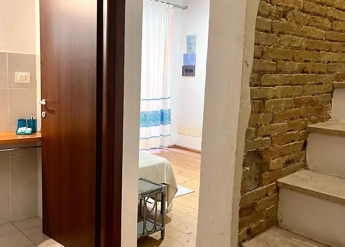 诺特苏拉皮亚扎旅馆